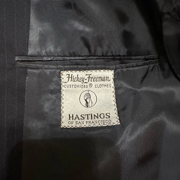Vintage Hickey Freeman Navy Pin Strip Blazer made in the USA size 42